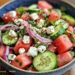 Erfrischender Wassermelonen-, Gurken- und Feta-Salat